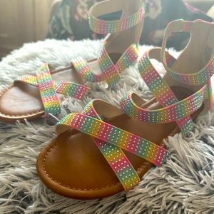 NWOT rainbow 🌈 gem gladiators